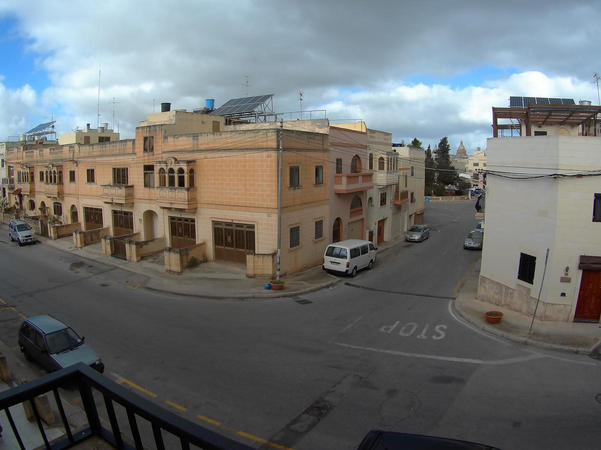 Doms Apartment Tarxien Exterior foto